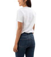 mujer joven en maqueta de camiseta blanca recortada, archivo png