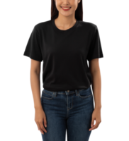 mujer joven en maqueta de camiseta negra recortada, archivo png