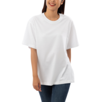 mujer joven en camiseta blanca de gran tamaño maqueta recortada, archivo png