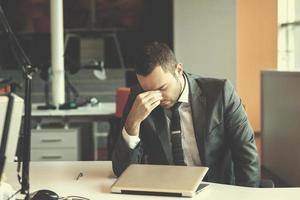 frustrated young business man photo