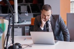 frustrated young business man photo