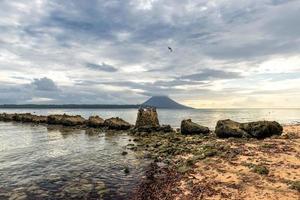 siladen turquesa paraíso tropical isla foto