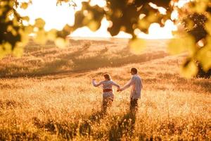 Couple outdoor portrait photo