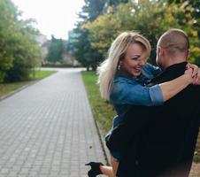 Couple outdoor portrait photo