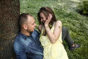 Couple outdoor portrait photo