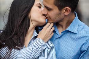 pareja en la ciudad foto