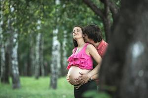 Couple pregnancy portrait photo