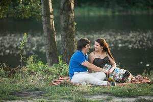 Couple pregnancy portrait photo