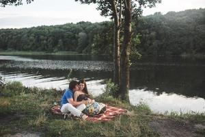 Couple pregnancy portrait photo