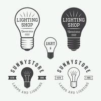 conjunto de lámparas antiguas y logotipos de iluminación, emblemas, insignias y elementos de diseño. ilustración vectorial vector