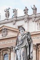 Sculpture Paul the Apostle and St Peter Basilica photo
