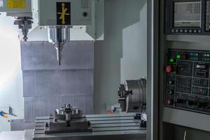 modern taiwan cnc milling machine with vertical spindle and rotary A-axis photo