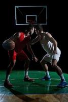 jugador de baloncesto en acción foto