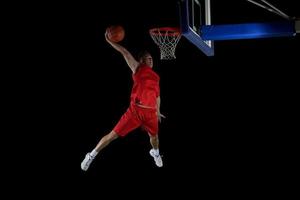 jugador de baloncesto en acción foto