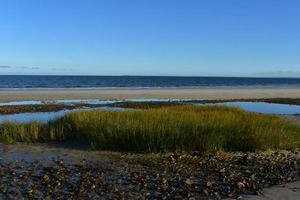 cautivador paisaje marino frente a la costa de Cape Cod foto