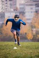 american football player in action photo