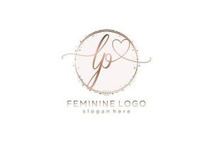 logotipo inicial de escritura a mano lp con plantilla de círculo logotipo vectorial de boda inicial, moda, floral y botánica con plantilla creativa. vector