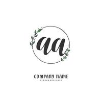 aa escritura a mano inicial y diseño de logotipo de firma con círculo. hermoso diseño de logotipo escrito a mano para moda, equipo, boda, logotipo de lujo. vector