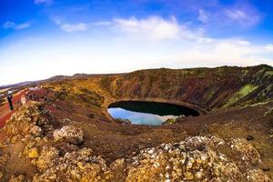 kerith o kerid, un lago de cráter volcánico ubicado en el área de grimsnes en el sur de islandia, a lo largo del círculo dorado foto