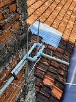 An antenna made of pipes that serves to capture internet signals over long distances. photo