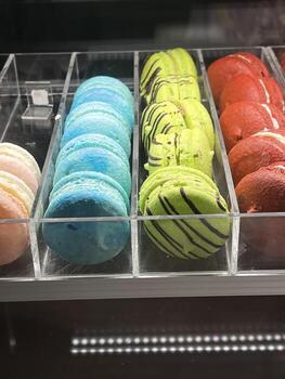 delicioso macaron a todo color foto