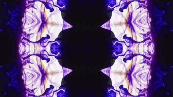 magnifiques arrière-plans de kaléidoscope créés à partir de peinture à l'encre colorée video