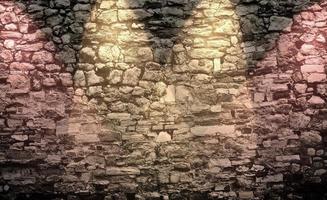 texturas de pared de ladrillo envejecidas y desgastadas con iluminación muy brillante foto