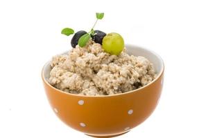 Oats porridge dish view photo