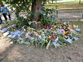 London in the UK in September 2022. Floral Tributes to the Queen in Green Park in London photo