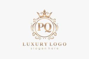 plantilla de logotipo de lujo real de letra pq inicial en arte vectorial para restaurante, realeza, boutique, cafetería, hotel, heráldica, joyería, moda y otras ilustraciones vectoriales. vector