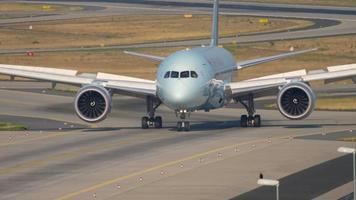 FRANKFURT AM MAIN, GERMANY JULY 19, 2017 - Air Canada Boeing 787 Dreamliner taxiing after landing at 07L. Fraport, Frankfurt, Germany video