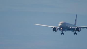 PHUKET, THAILAND NOVEMBER 27, 2019 - Aeroflot Boeing 777 VP BHA named A.Skriabin approaching before landing on the Phuket airport. Mai Khao beach video