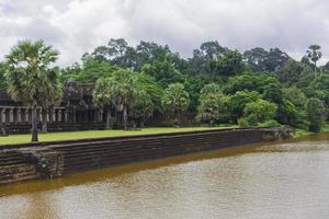 Angkor Wat temple photo