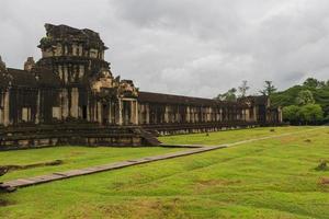 Angkor Wat temple photo