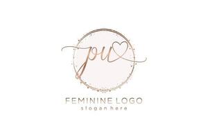 logotipo de escritura a mano pu inicial con plantilla de círculo logotipo vectorial de boda inicial, moda, floral y botánica con plantilla creativa. vector