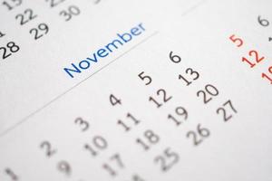 página del calendario de noviembre con meses y fechas concepto de reunión de cita de planificación empresarial foto
