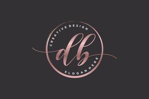 logotipo inicial de escritura a mano de db con firma vectorial de plantilla de círculo, boda, moda, floral y botánica con plantilla creativa. vector