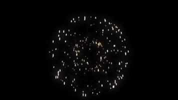 muchos fuegos artificiales en el evento increíble con fondo negro. video
