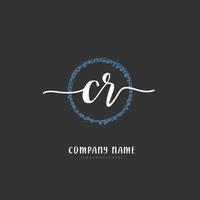 cr escritura inicial a mano y diseño de logotipo de firma con círculo. hermoso diseño de logotipo escrito a mano para moda, equipo, boda, logotipo de lujo. vector