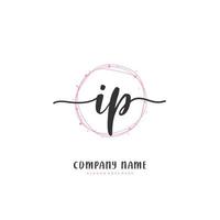 escritura inicial ip y diseño de logotipo de firma con círculo. hermoso diseño de logotipo escrito a mano para moda, equipo, boda, logotipo de lujo. vector