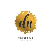 dn escritura a mano inicial y diseño de logotipo de firma con círculo. hermoso diseño de logotipo escrito a mano para moda, equipo, boda, logotipo de lujo. vector