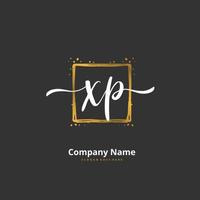 xp escritura a mano inicial y diseño de logotipo de firma con círculo. hermoso diseño de logotipo escrito a mano para moda, equipo, boda, logotipo de lujo. vector