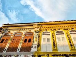 una arquitectura oriental clásica en melaka, malasia foto