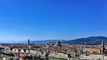 una vista de florencia en italia foto