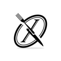 x logo formado por tenedor y cuchillo vector