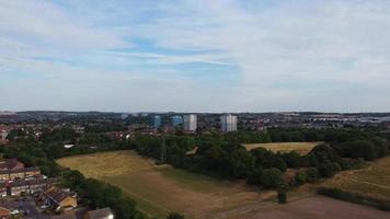 vista aérea de North Luton y edificios residenciales, imágenes de alto ángulo de drones