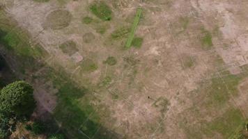 vue aérienne du nord de luton et des bâtiments résidentiels, images à angle élevé du drone video