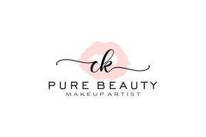 diseño de logotipo prefabricado inicial de labios de acuarela ck, logotipo para marca comercial de artista de maquillaje, diseño de logotipo de boutique de belleza rubor, logotipo de caligrafía con plantilla creativa. vector