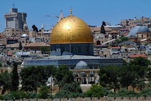 A view of the Dome of the Rock from the Mount of Olives photo