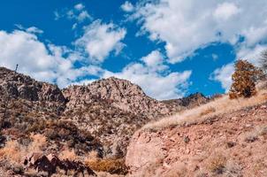 montañas en otoño foto